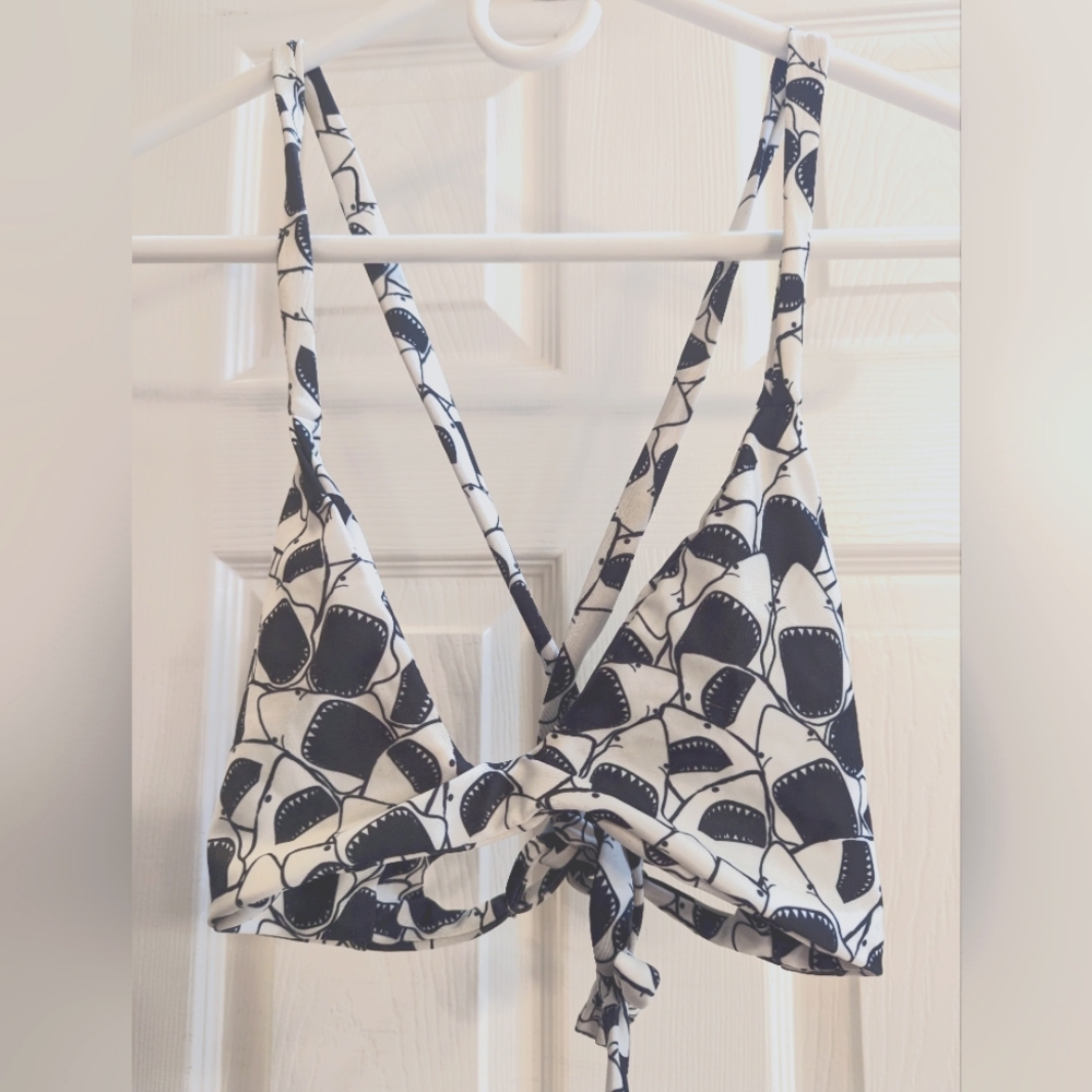 Moana Bikini Shark Top